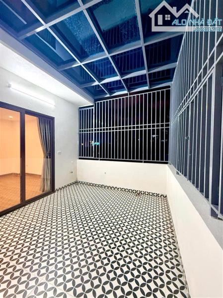 SIÊU HOT HIT HÀNG HIẾM - NGÕ NÔNG - 6 TẦNG THANG MÁY - DIỆN TÍCH 39M - GIÁ 12.8 TỶ