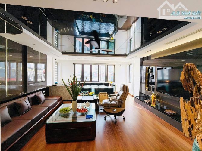 BÁN TOÀ VĂN PHÒNG HẠNG A LẠC TRUNG 80m2, 8T THANG MÁY, MT 5.5m, 28.5 TỶ PHÂN LÔ ÔTÔ TRÁNH