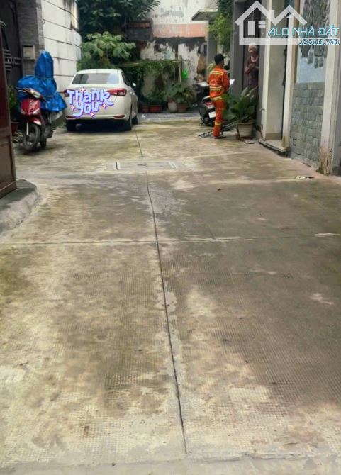 Chỉ Hơn 3 Tỷ - Có Hộ Khẩu Q.1 - Nhà 3 Tầng - Đường - Nguyễn Trãi - DTSD 50m² - 2