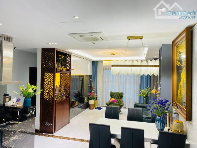 Bán chung cư Ecolake View 32 Đại Từ 96m2 3PN 2VS giá 7.9 tỷ SDCC