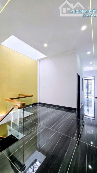 Bán nhà 1T1L 70m2 có hoàn công, đường ô tô chạy vivu, ngay chợ nhỏ KP1 - P.Tân Hiệp - 2