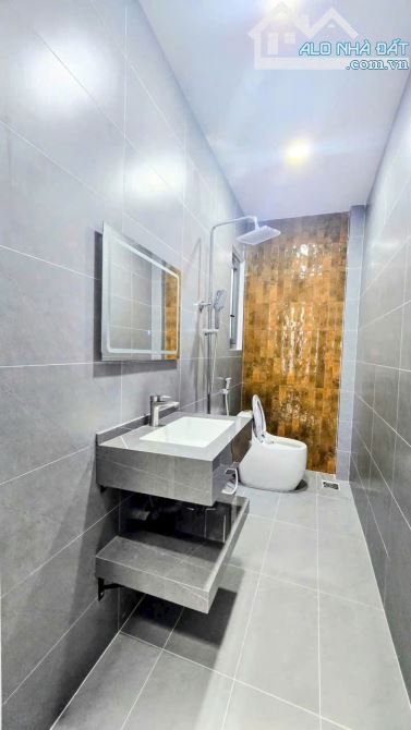 Bán nhà 1T1L 70m2 có hoàn công, đường ô tô chạy vivu, ngay chợ nhỏ KP1 - P.Tân Hiệp - 3