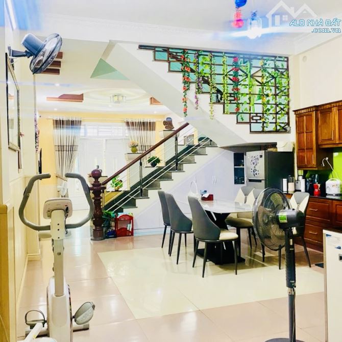 💥NHÀ MẶT TIỀN–TRUNG TÂM CẨM LỆ–109M² NGANG 5M–3 TẦNG 3 MÊ–FULL NỘI THẤT–GIÁ CHỈ 7.X TỶ🍀 - 3