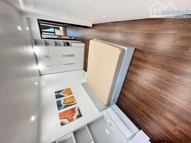 Cc bán nhà số 8a ngách 26 ngõ Toàn Thắng, Khâm Thiên .40m-8,5 tỷ- 4PN, 2 mặt thoang