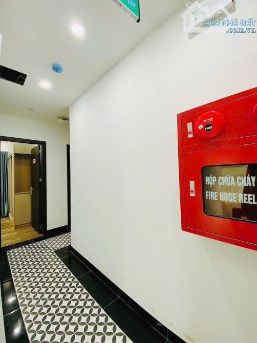 SIÊU PHẨM DÒNG TIỀN – PHỐ LA THÀNH – 78 M - 7 TẦNG – DOANH THU 90TR/THÁNG - GIÁ 19 TỶ