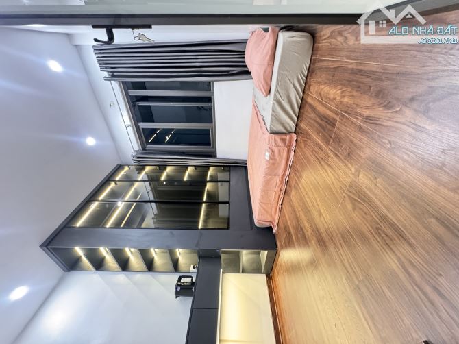 Cc bán nhà số 8a ngách 26 ngõ Toàn Thắng, Khâm Thiên .40m-8,5 tỷ- 4PN, 2 mặt thoang