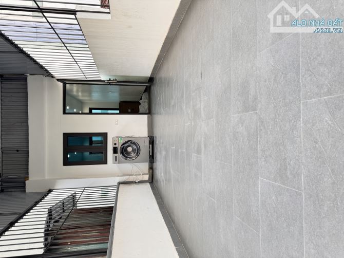 Cc bán nhà số 8a ngách 26 ngõ Toàn Thắng, Khâm Thiên .40m-8,5 tỷ- 4PN, 2 mặt thoang