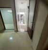 Cho thuê căn hộ mới 40m2 trên lầu 1 hẻm 231 Dương Bá Trạc giá 7 Triệu