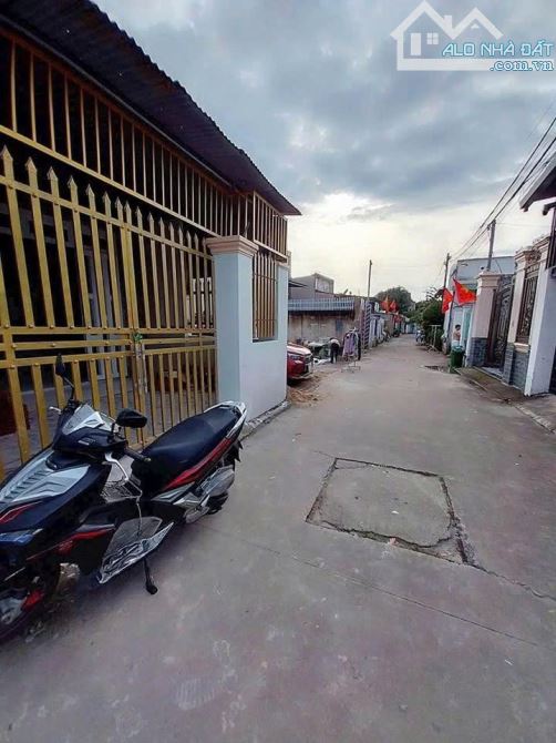 CCG Bán Nhà C4 Ở Ngay 1/ Đặng Thúc Vĩnh Thới Tam Thôn SHR