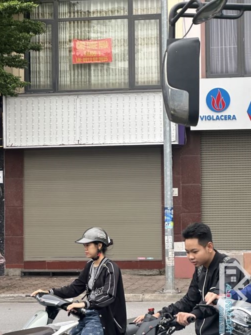 Cho thuê MBKD Khuất Duy Tiến-Thanh Xuân,DT:70m2*3tầng,MT:4m,Giá thuê:35tr/tháng