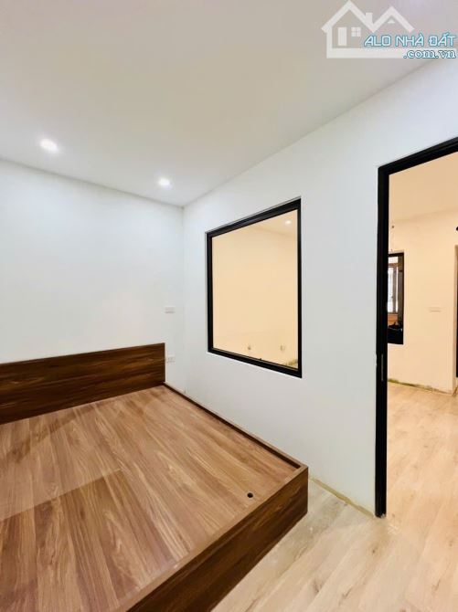 BÁN TẬP THỂ TẦNG 3 VIỆN THIẾT KẾ,THỌ LÃO, LÒ ĐÚC, HAI BÀ TRƯNG. 70M2 – 2PN. 4,18 TỶ