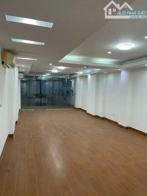 SIÊU VIP 10 TẦNG PHAN CHU TRINH, HOÀN KIẾM-LÔ GÓC -DOANH THU KHỦNG 1.3 TỶ/NĂM