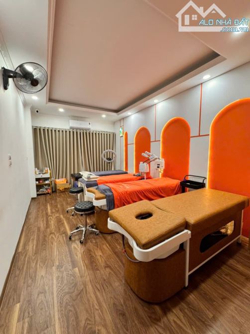 Chính chủ bán nhà 5 tầng, 50m, ô tô vào nhà, ở sướng, kinh doanh đỉnh cao, Tam Trinh