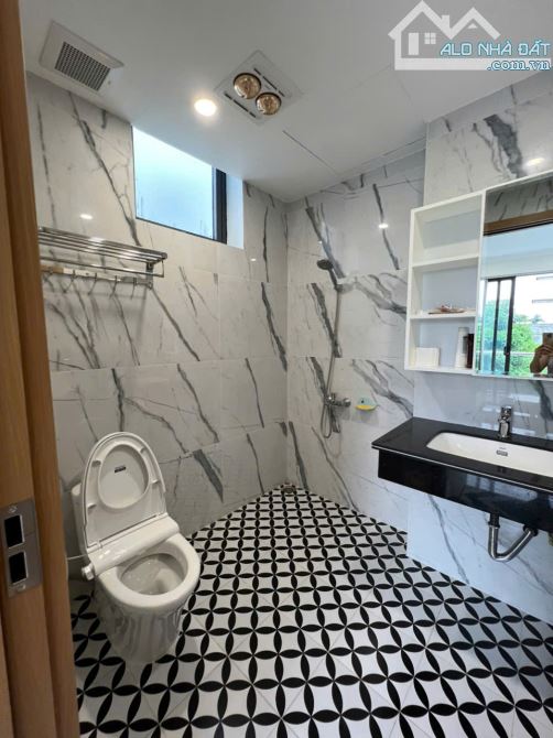 Cho thuê căn hộ 1 ngủ tách bếp giá 7.5tr tại KĐT Waterfront - 2