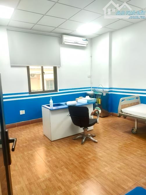 Siêu hiếm! Mặt phố Trúc Khê, vỉa hè, KD, nhà khung cột, vuông vắn, cho thuê 20tr - 39m*4T