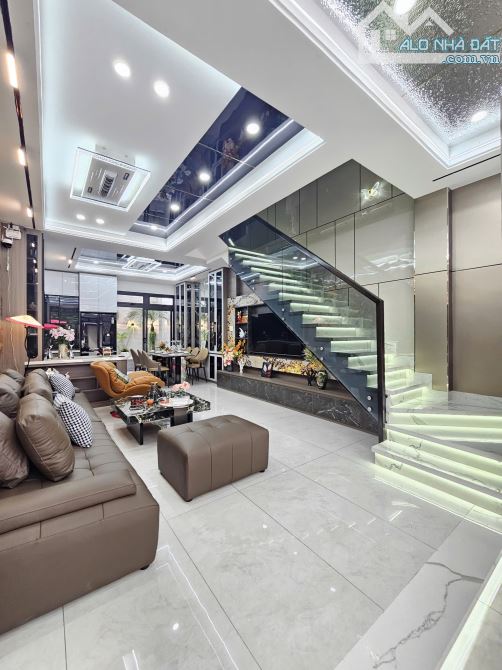 5,4Tỷ TL🔥Bán nhà 2 Lầu Hoàn Công 67,5m2_ KDC gần ngã 6 An Phú 1km, p.An Phú, Tp.Thuận An - 2