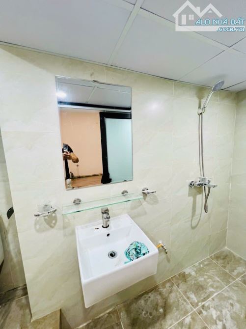 BÁN TẬP THỂ TẦNG 3 VIỆN THIẾT KẾ,THỌ LÃO, LÒ ĐÚC, HAI BÀ TRƯNG. 70M2 – 2PN. 4,18 TỶ