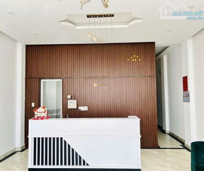 Khách Sạn Mặt Tiền 14PKD Ngay Trung Tâm, Thuận Tiện Di Chuyển, Sổ Hoàn Công Đầy Đủ - 3