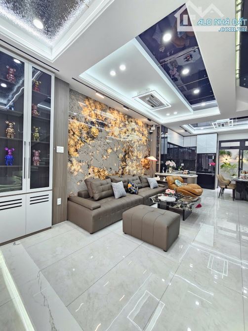 5,4Tỷ TL🔥Bán nhà 2 Lầu Hoàn Công 67,5m2_ KDC gần ngã 6 An Phú 1km, p.An Phú, Tp.Thuận An - 3