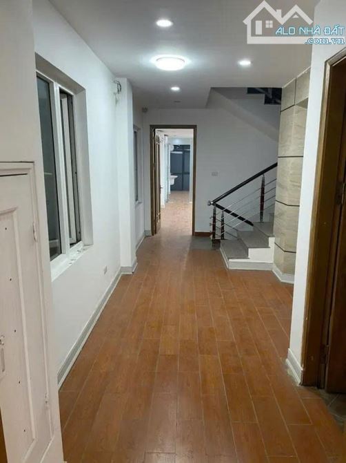 SIÊU VIP 10 TẦNG PHAN CHU TRINH, HOÀN KIẾM-LÔ GÓC -DOANH THU KHỦNG 1.3 TỶ/NĂM