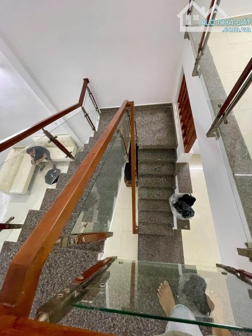 🌈KIỆT OTO NGUYỄN LƯƠNG BẰNG FULL NỘI THẤT - DT: 86M2 CHỈ VIỆC DỌN VÀO Ở - GIÁ BÁN 3,68TỶ - 4