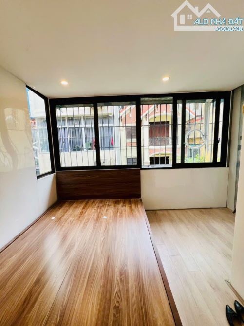 BÁN TẬP THỂ TẦNG 3 VIỆN THIẾT KẾ,THỌ LÃO, LÒ ĐÚC, HAI BÀ TRƯNG. 70M2 – 2PN. 4,18 TỶ