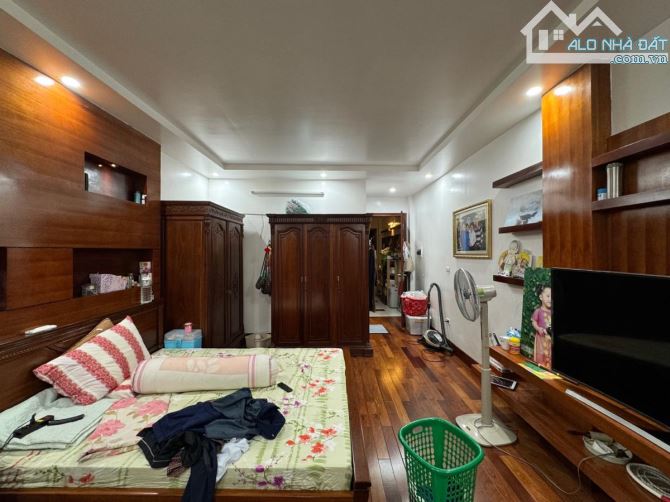 Biệt thự Phùng Khoang, vỉa hè, ô tô tránh đỗ, thoáng 4 bề, MT8m, gara, ở luôn 150m2 - 5