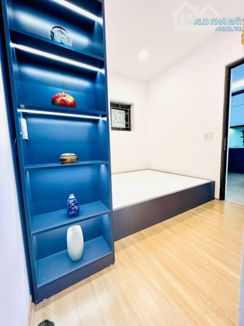 BÁN TẬP THỂ QUÂN ĐỘI TẦNG 2 – NGÕ 120 HOÀNG QUỐC VIỆT, CẦU GIẤY. 70M2 – 2PN. 4,25 TỶ - 6