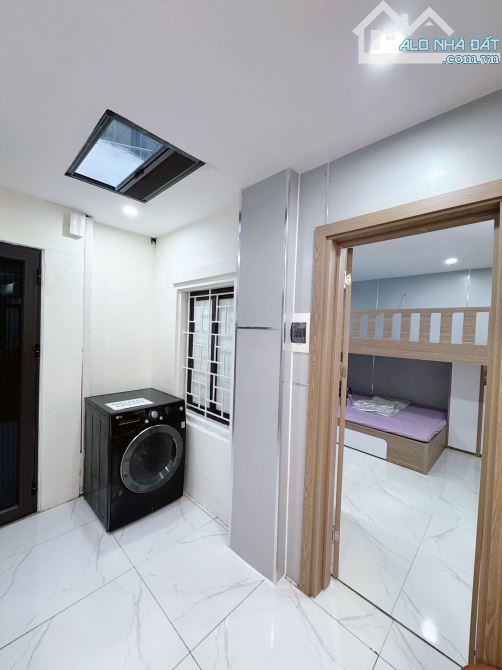 BÁN TẬP THỂ MỚI ĐẸP – Ô TÔ VÀO CỔNG – PHƯƠNG MAI, ĐỐNG ĐA. 65M2 – 3PN. 3,89 TỶ