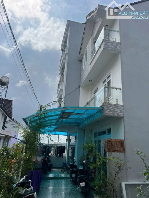 💰 Homestay 14 Phòng Kinh Doanh Đang Cho Thuê – Dòng Tiền Ổn Định, Trung Tâm Đà Lạt!