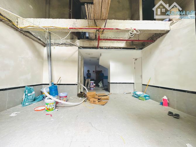 Bán Nhà Dòng Tiền CCMN Tô Vĩnh Diện 6 Tầng 18 Phòng Khép Kín Full Đồ ( Gần Phố )