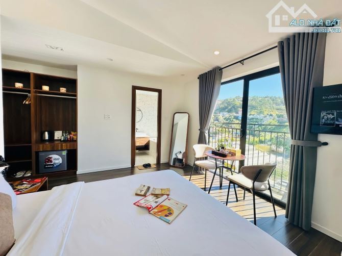 🌸🏨 BÁN KHÁCH SẠN GÓC 2 MẶT TIỀN ĐƯỜNG NHỰA ĐÀ LẠT – TẬN 33 PHÒNG KD – DOANH THU 500TR/TH - 1