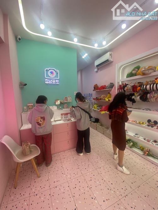 Mặt phố Chùa Bộc 52m2/5 tầng-MT3.3-Giá 32 tỷ