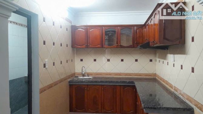 🌻Cần bán nhà 3 tầng mặt ngõ Hùng Duệ Vương - Thượng Lý - Hồng Bàng - 50m2, giá 3,6 tỷ - 2