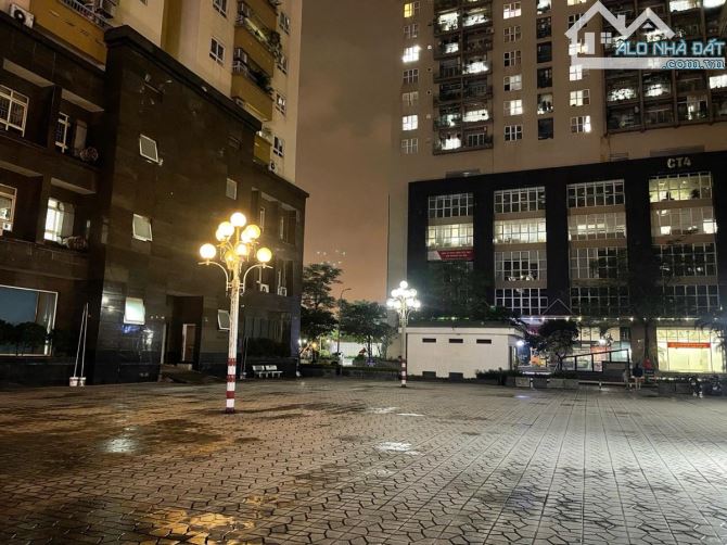 Tôi cần bán Căn hộ toà CT3 Vimeco Nguyễn Chánh 151m2 tầng 20 lô góc tuyệt đẹp