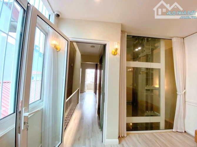 Bán nhà ĐÀO TẤN. Nhà 2 mặt ngõ trước sau. 5 tầng THANG MÁY. Cách oto tránh dừng đỗ 20m.