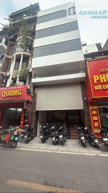 Độc bản! Bán nhà mặt phố kim cương Hàng Bông, Hoàn Kiếm - 500m ra Hồ Hoàn Kiếm, 121 tỷ