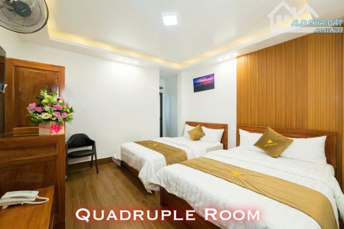 KHÁCH SẠN MẶT TIỀN LÊ THÁNH TÔN SẠCH SẼ TRUNG TÂM KINH DOANH TỐT - 4