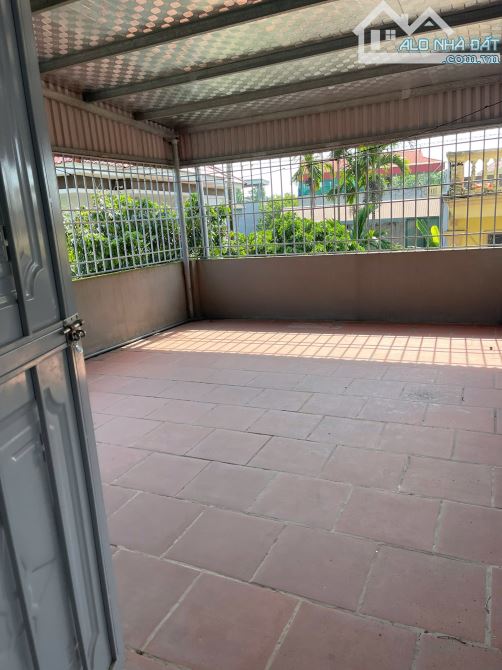 Cho thuê nhà Hồ Câu Yên Mỹ Thanh Trì, 80m2 x 2 tầng, 4 ngủ, 2 vệ sinh, 11 Triệu - 4