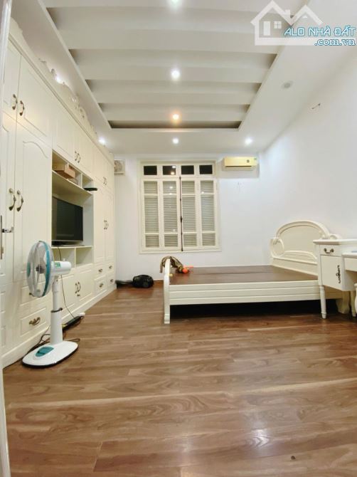 NGUYỄN TUÂN – 53M² x 5 TẦNG – LÔ GÓC 3 THOÁNG – GARA Ô TÔ – DÂN XÂY - 19 TỶ