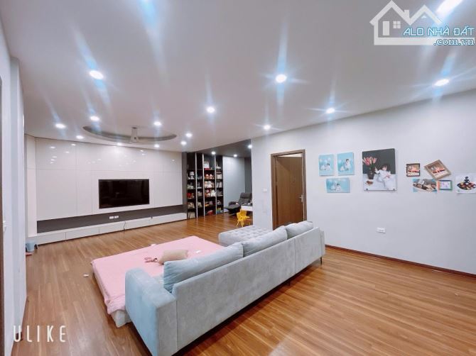 Tôi cần bán Căn hộ toà CT3 Vimeco Nguyễn Chánh 151m2 tầng 20 lô góc tuyệt đẹp