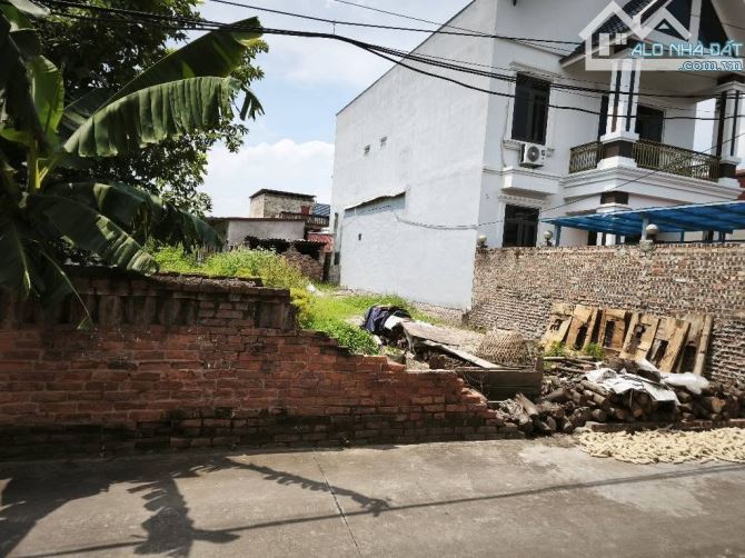 BÁN ĐẤT TẠI PHƯỜNG XUÂN LÂM, GIÁ 3.1 TỶ, 74 M2 ĐƯỜNG 4M Ô TÔ  THÔNG - CẠNH KĐT HỒNG HẠC