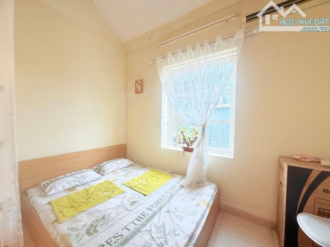 BÁN TẬP THỂ CỰC VIP TẦNG 4 – PHỐ 8/3, QUỲNH MAI, HAI BÀ TRƯNG. 65M2 – 3PN. 3,32 TỶ