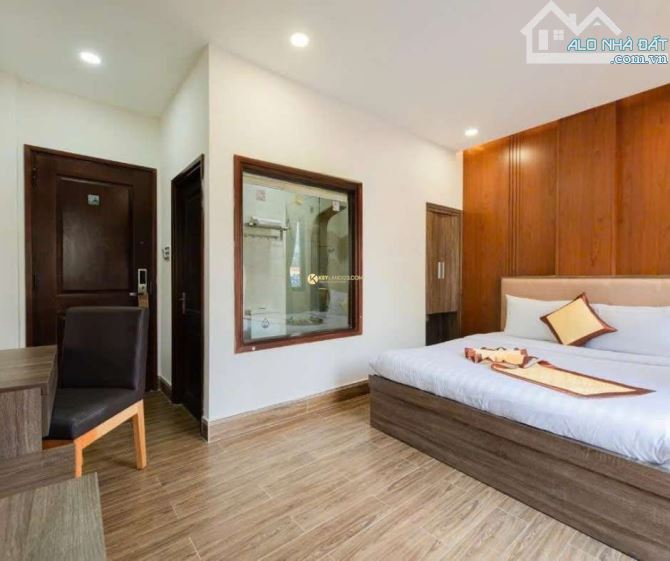 Khách Sạn - Mặt tiền - 7 tầng - 23 phòng - Sổ riêng - đường Hai Bà Trưng, Phường 6, Đà Lạt - 1