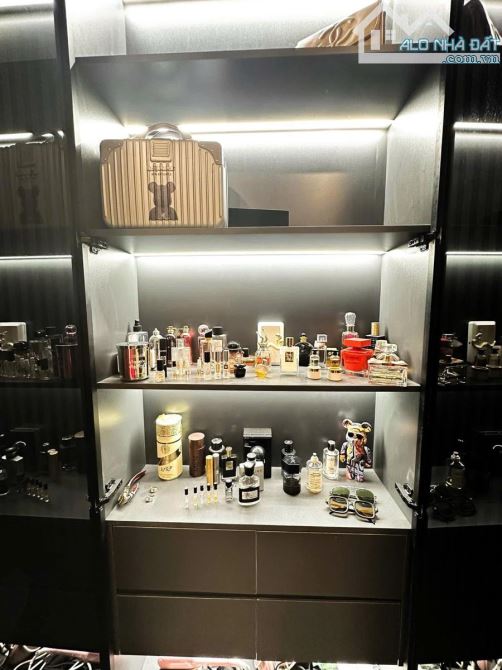 Phân lô ô tô Hoàng văn Thái 6 tầng thang máy 55m MT6.7m giá 23.8 tỷ