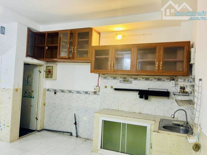 NHÀ CHO THUÊ CÁCH MẠNG – HẺM XE HƠI – 80M – 2 TẦNG – FULL TIỆN NGHI - 1