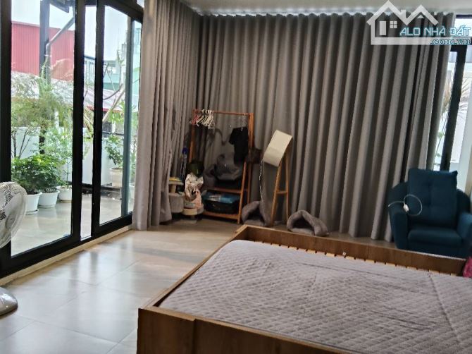 Hàng Bông NGÕ KHÁ RỘNG, THẲNG PHỐ - NHÀ ĐẸP 5 tầng 45m MT5m chỉ 22.9 tỷ - NỘI THẤT CAO CẤP