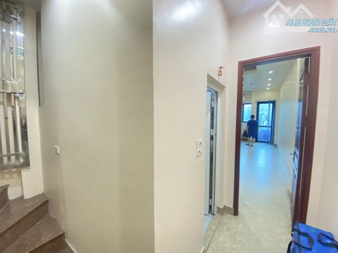 Bán nhà mặt phố Thanh Nhàn, Hai Bà Trưng, 7 tầng thang máy, 46m2 giá 25.5 tỷ