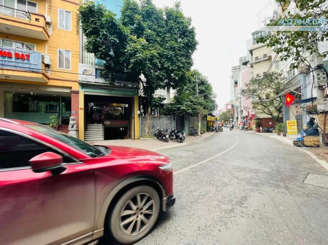 BÁN NHÀ MẶT PHỐ HOÀNG NGÂN - LÔ GÓC - VỈA HÈ RỘNG - MẶT TIỀN KHỦNG - KINH DOANH - GIÁ TỐT