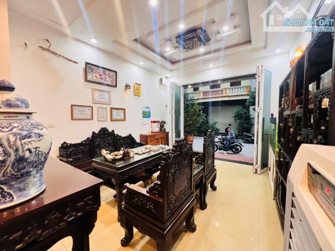 Phân Lô, Vỉa Hè, Ô Tô Tránh, Dừng Đỗ Ngày Đêm, Phú Xá, Tây Hồ, DT 52M2, Chỉ 16.5 Tỷ